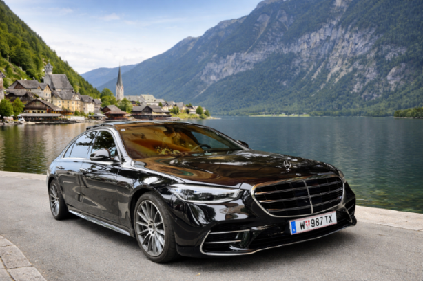 Vienna to Hallstatt Sightseeing Tour 10 Hours