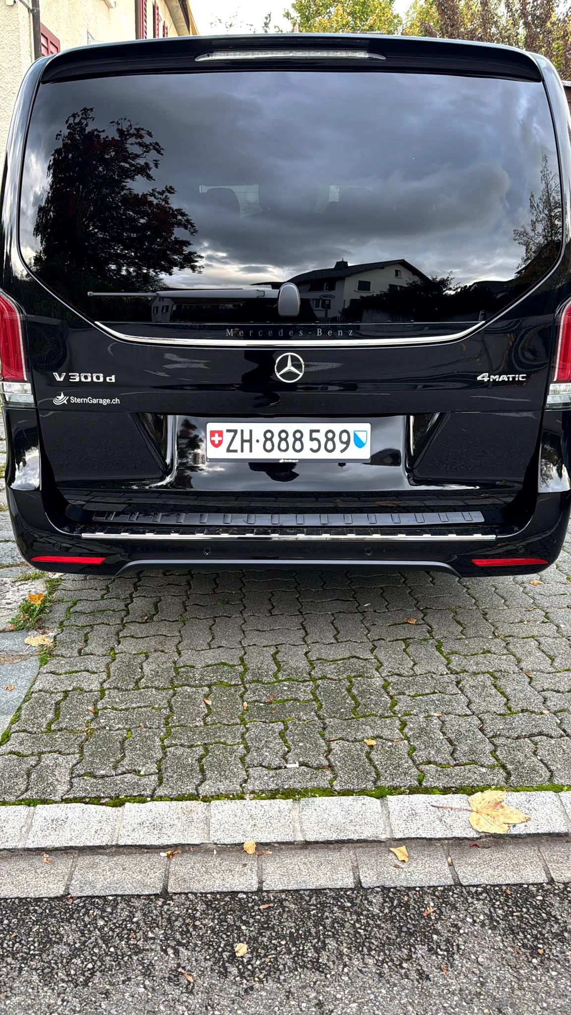 Mercedes-Benz V Class 2024 - Photo 3