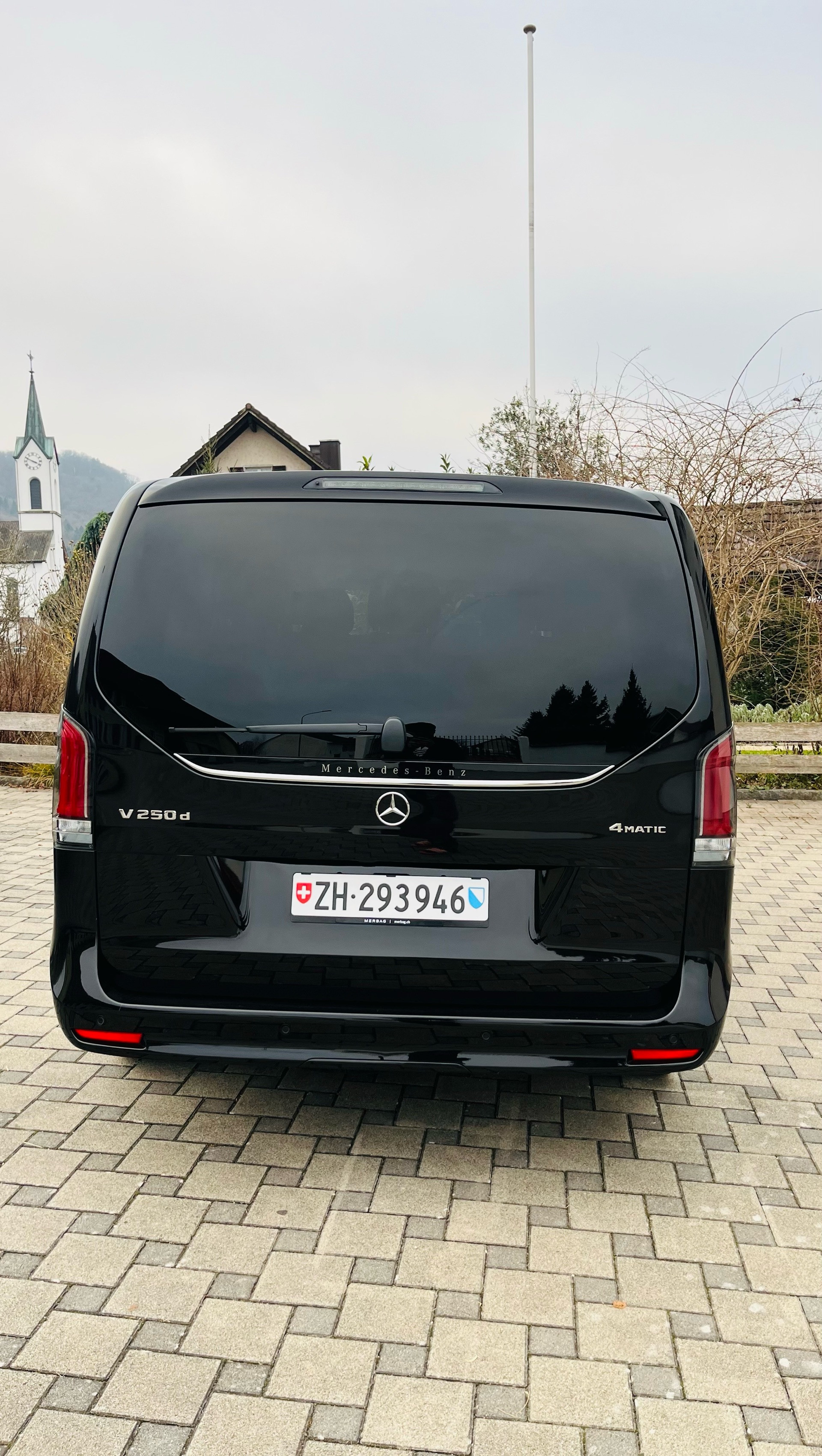 Mercedes-Benz cl 2024 - Photo 4