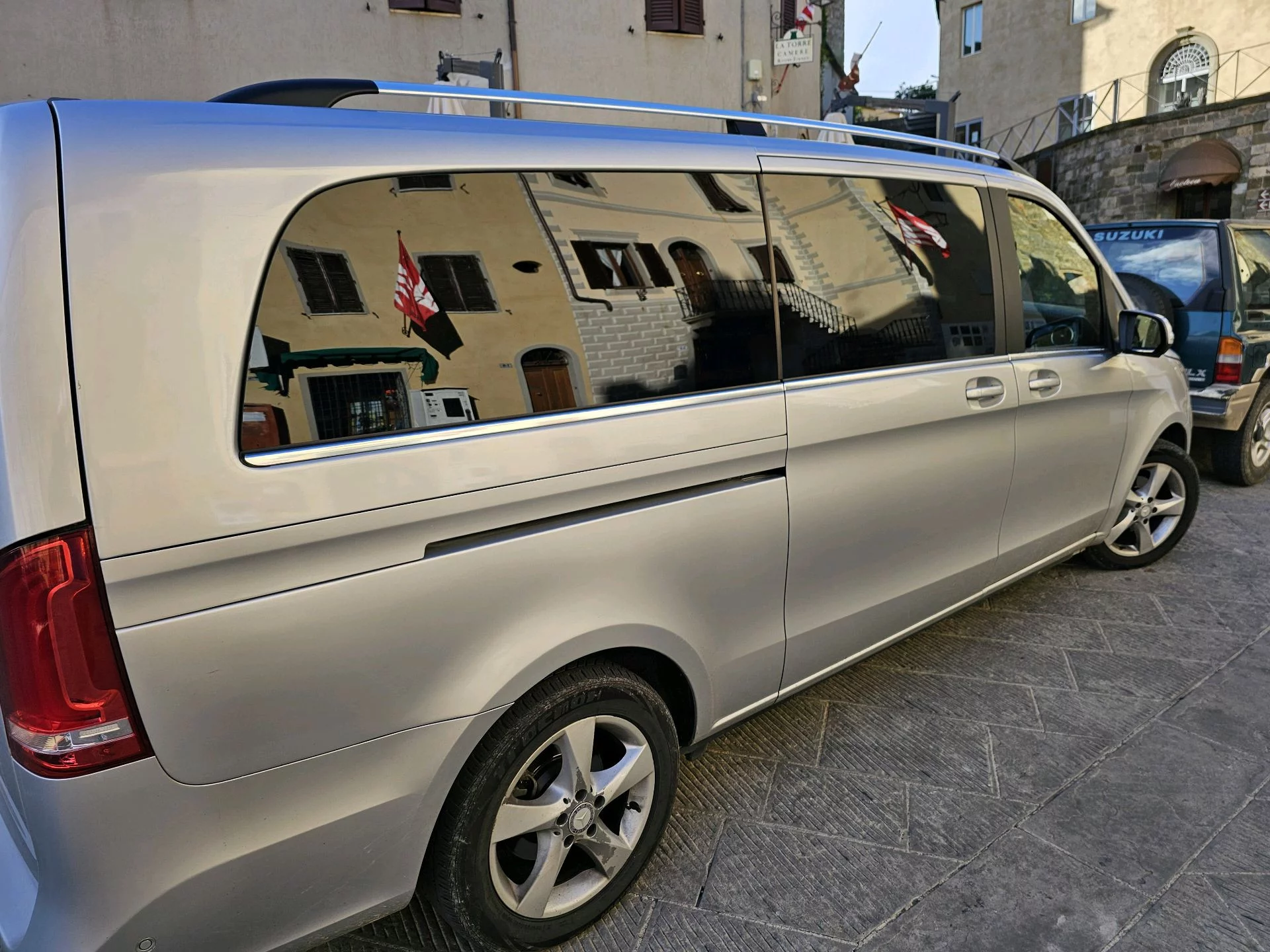 Mercedes-Benz V Class 2017 - Photo 2