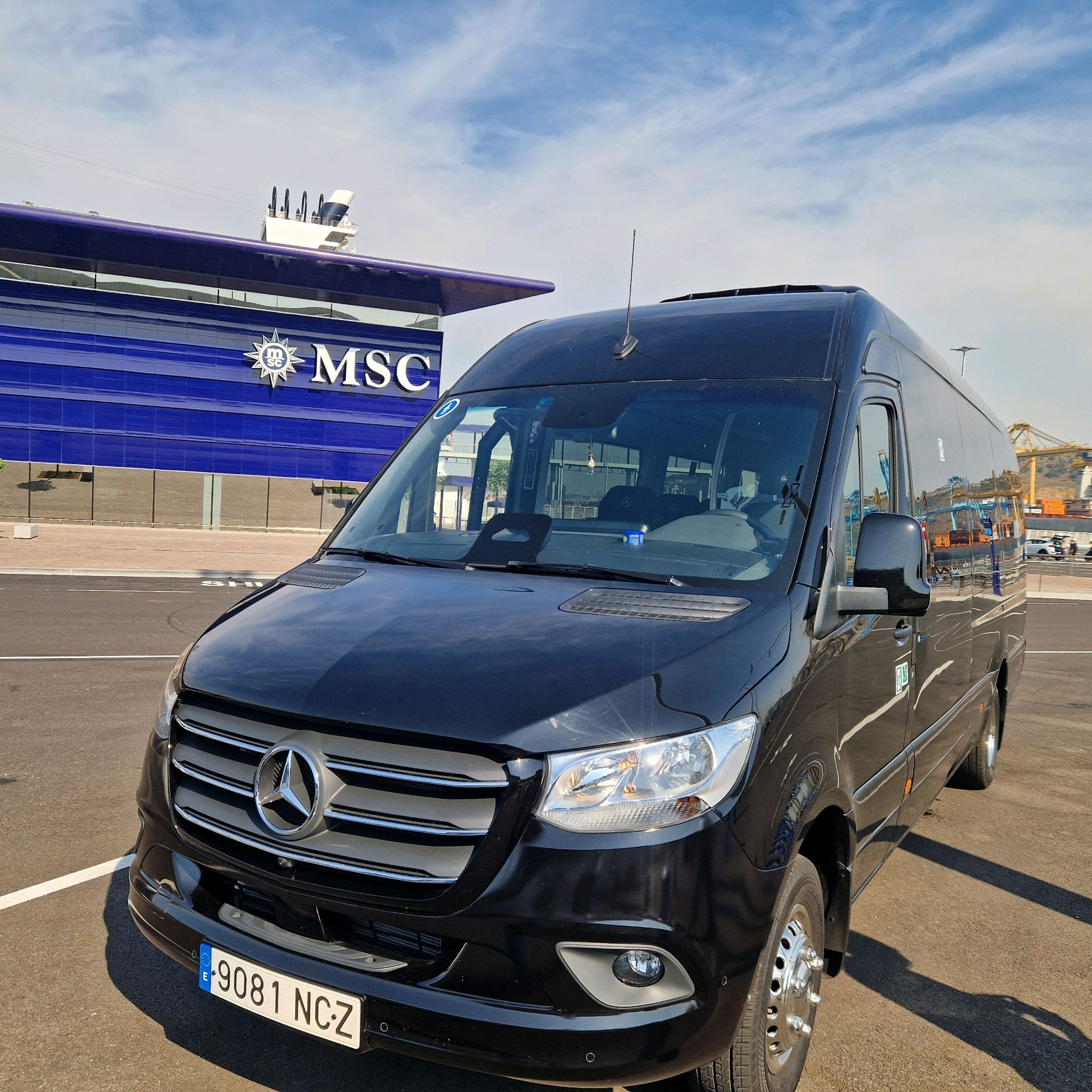 Mercedes-Benz Sprinter 2025 - Photo 2