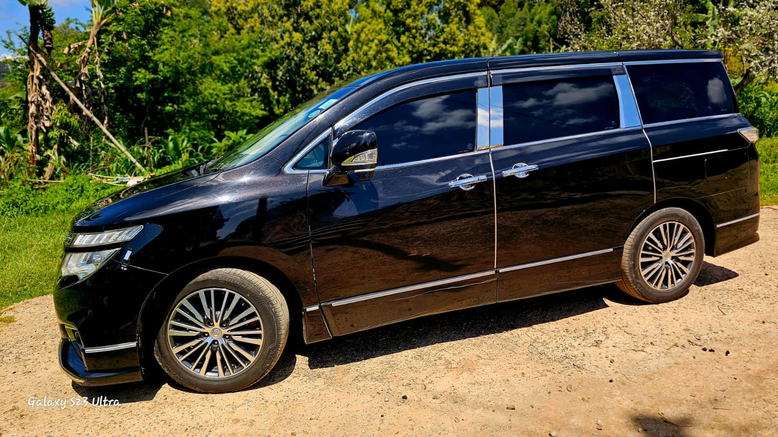 Nissan ELGRAND 2020 - Photo 3