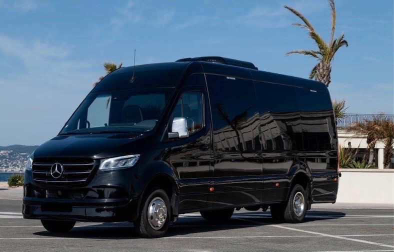 Mercedes-Benz spri 2024