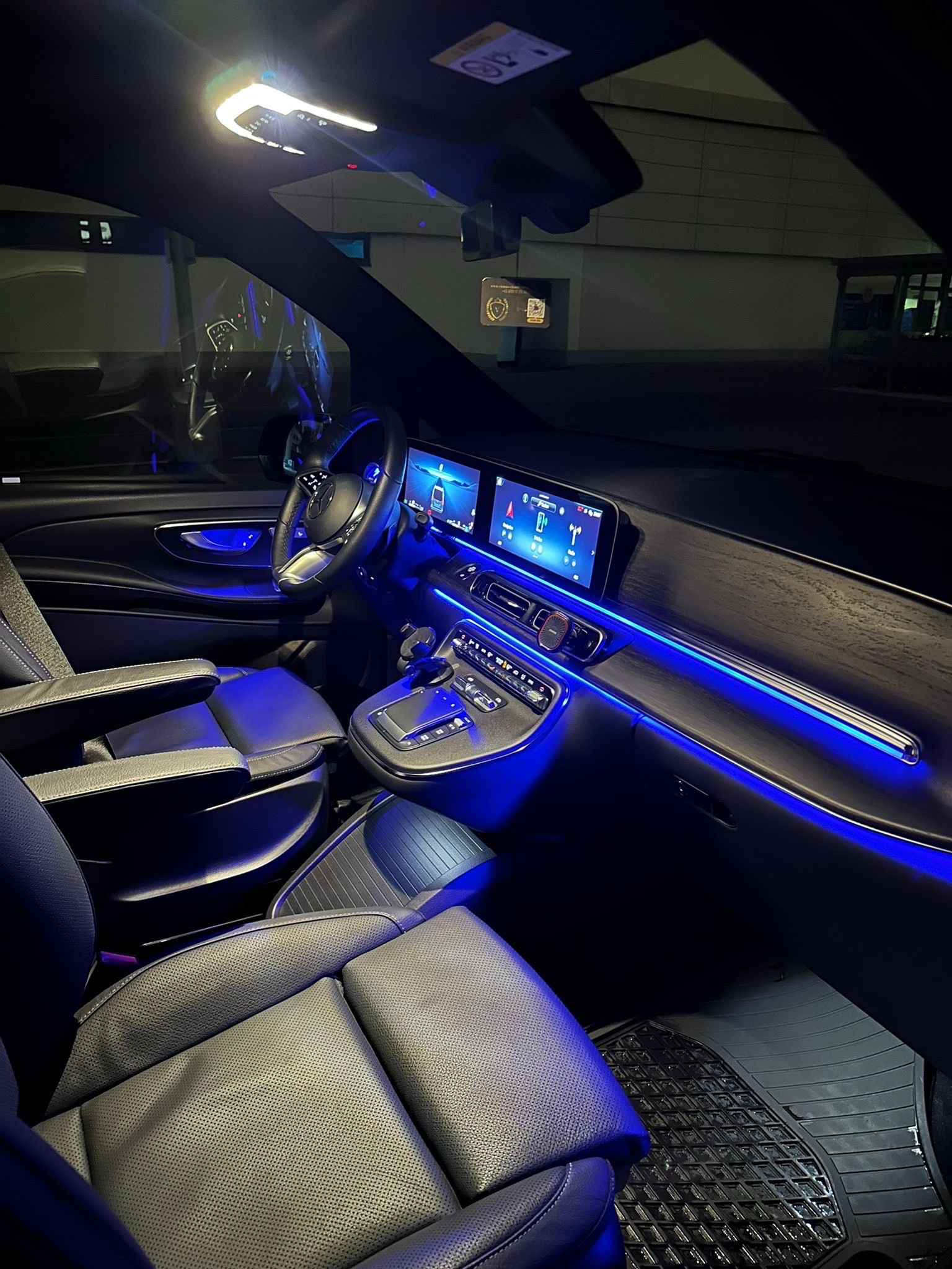 Mercedes-Benz v 2024 - Photo 2