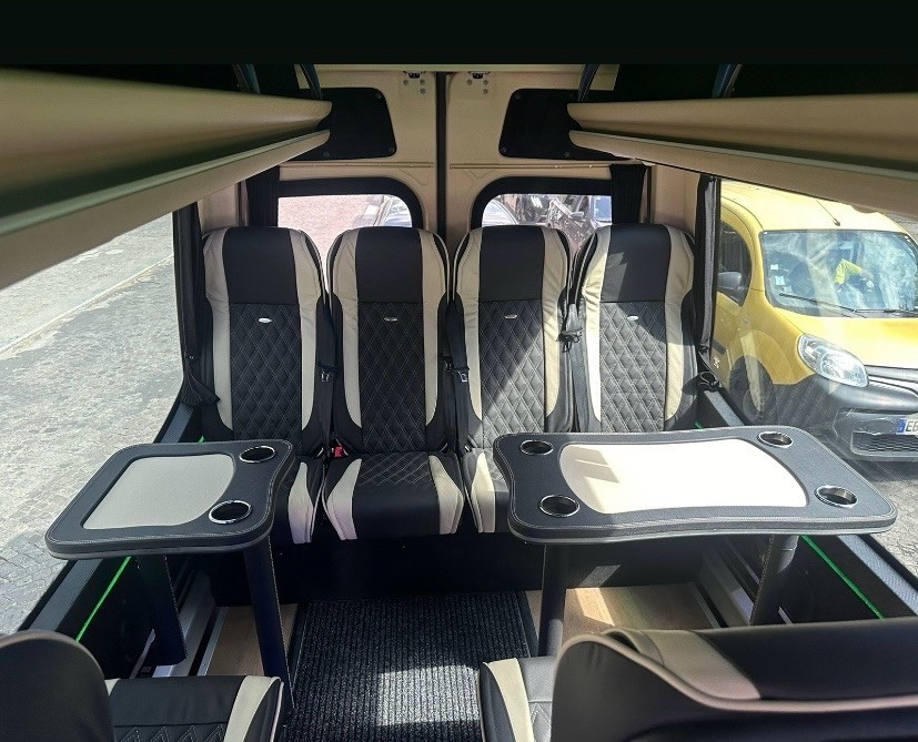 Mercedes-Benz spr 2024 - Photo 3