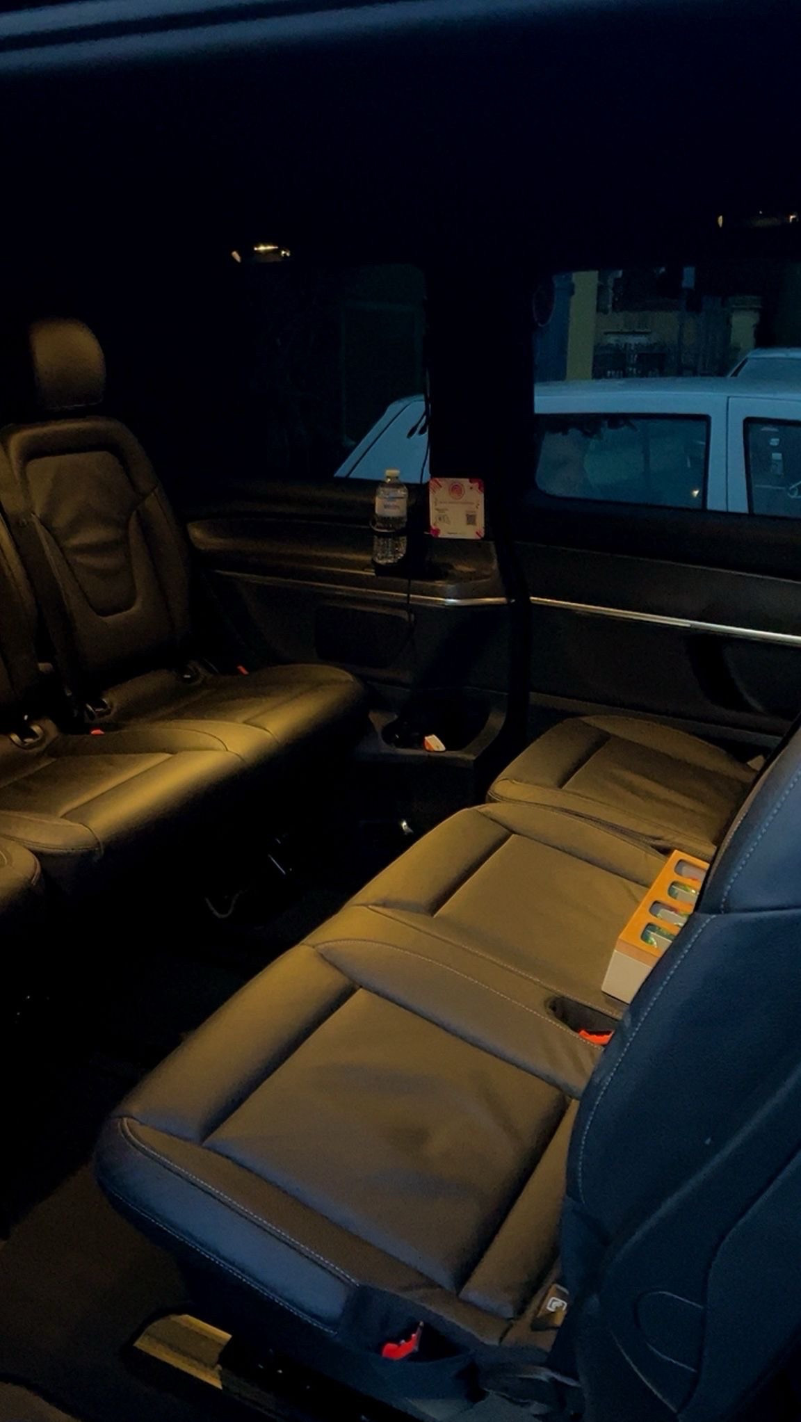 Mercedes-AMG V Class 2025 - Photo 3