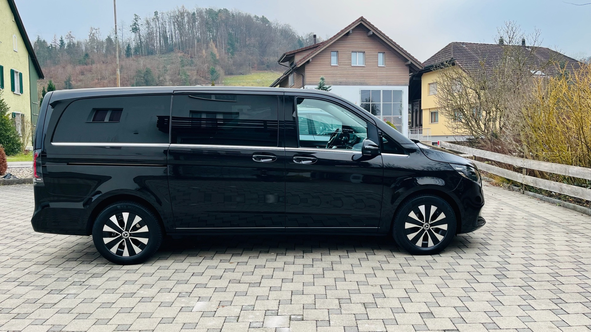 Mercedes-Benz cl 2024 - Photo 5