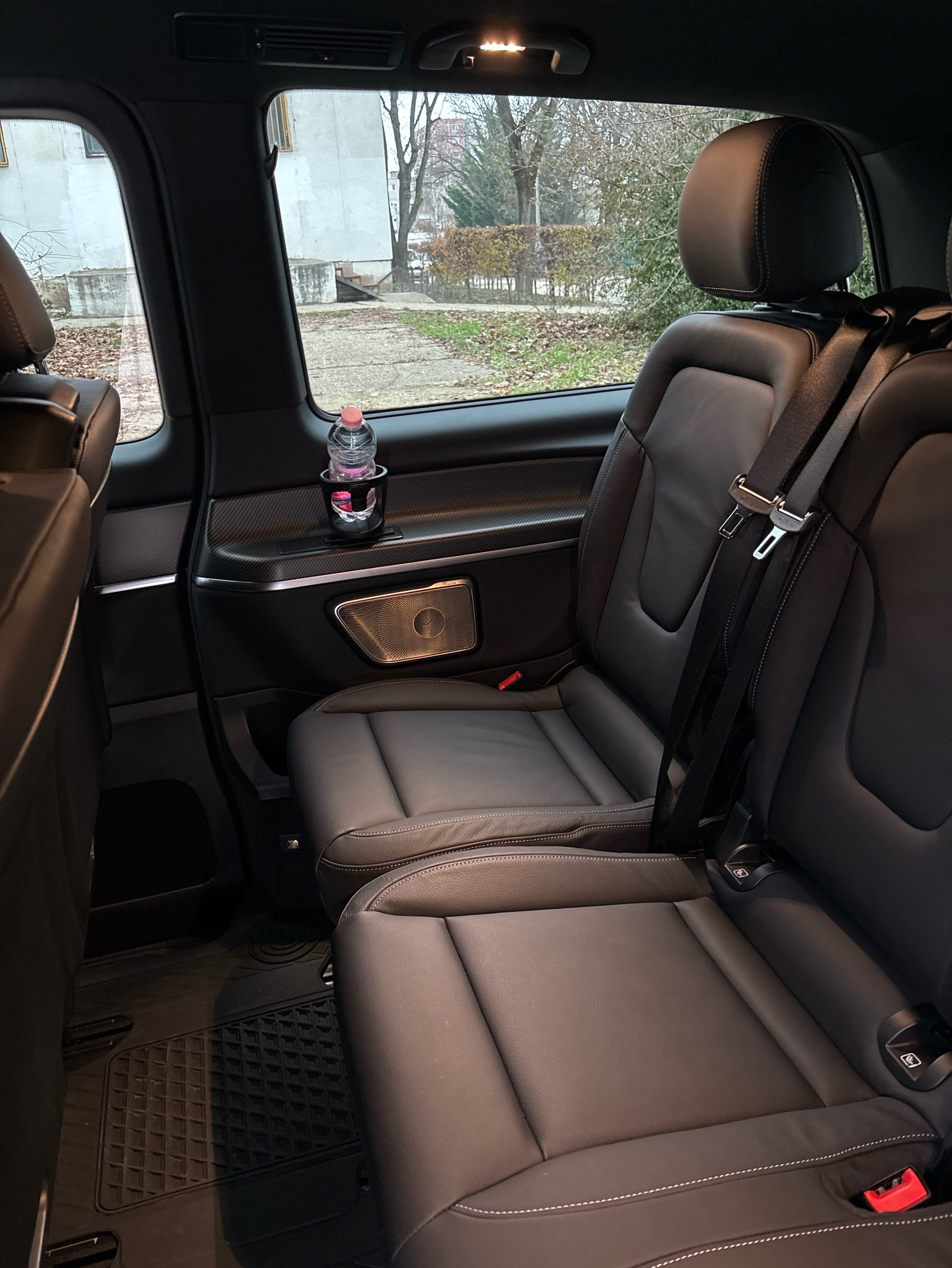 Mercedes-Benz V Class 2025 - Photo 2