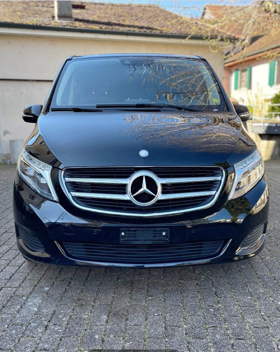 Mercedes-Benz v25 2015 - Photo 5