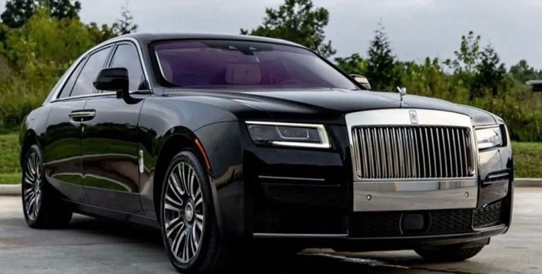 Others Rolls Royce Ghost 2025