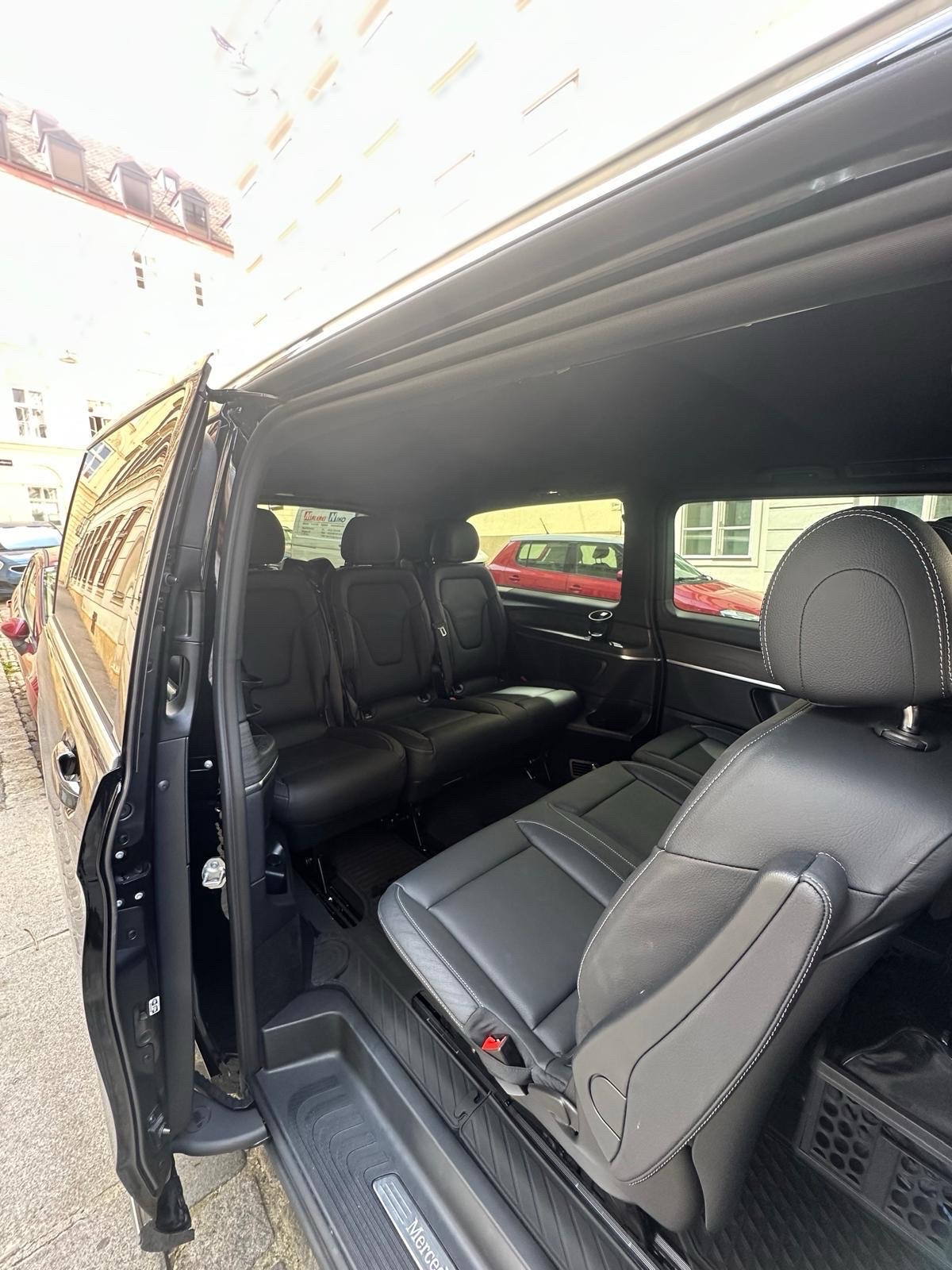 Mercedes-Benz v 2024 - Photo 5