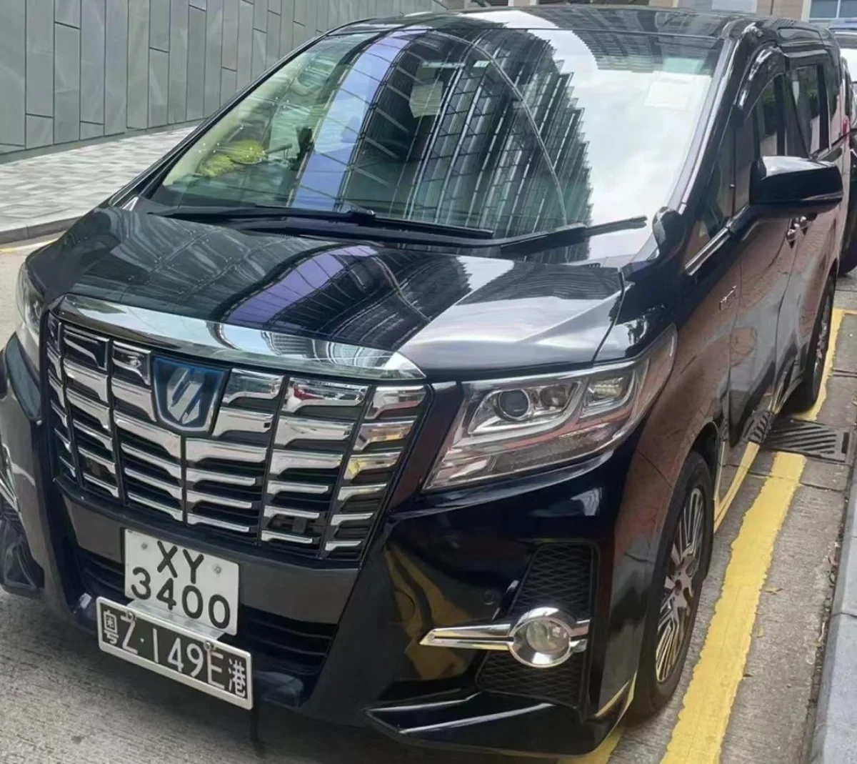 Toyota Alphard 2024