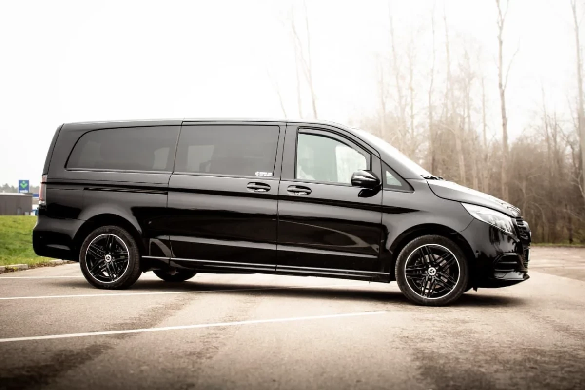 Mercedes-AMG Classe V 2023 - Photo 3