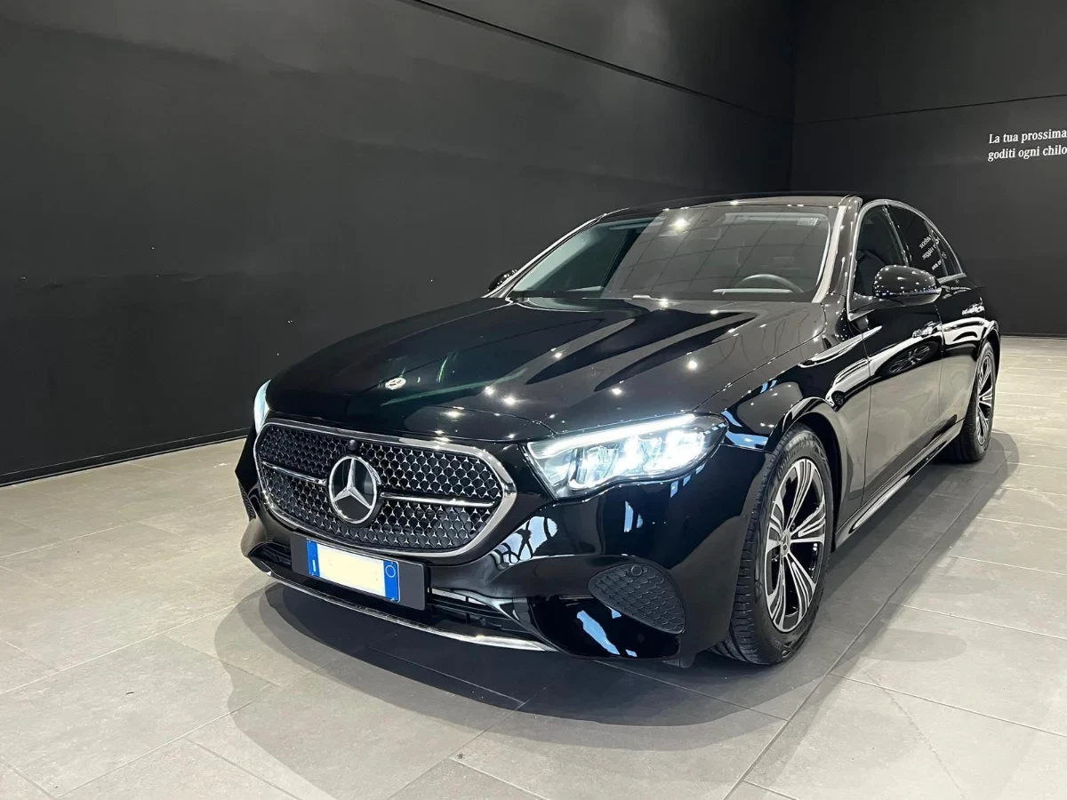Mercedes-Benz Class E 2026 - Photo 4