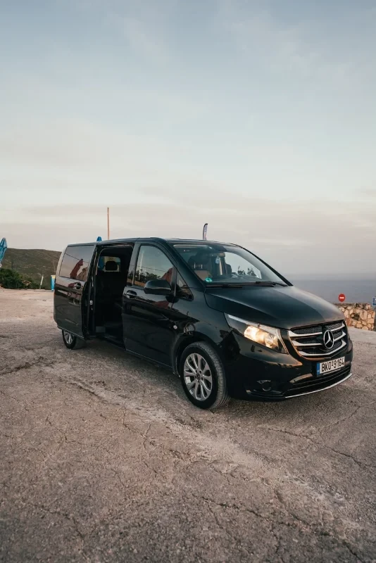Mercedes-Benz Class V 2022 - Photo 2