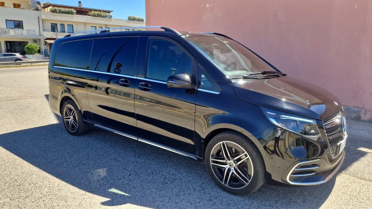 Mercedes-Benz Class V 2025 - Photo 4
