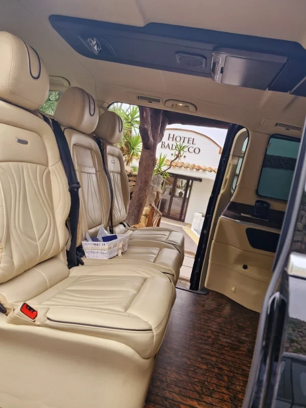 Mercedes-Benz Class V 2025 - Photo 2