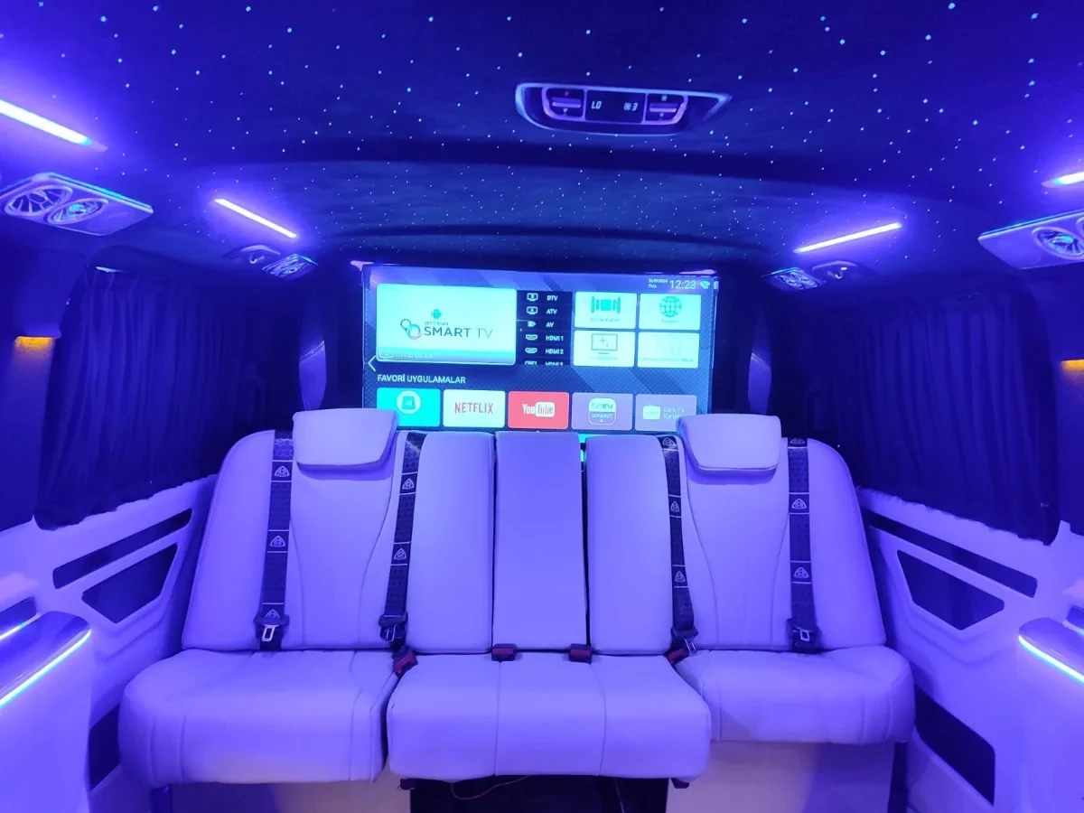 Mercedes-Benz Maybach 2025 - Photo 2