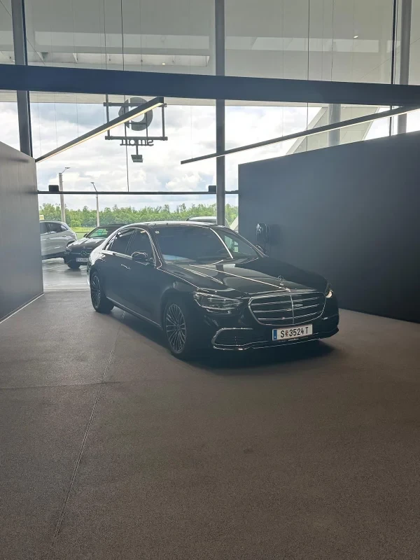 Mercedes-Benz Mercedes S class 2025 - Photo 2
