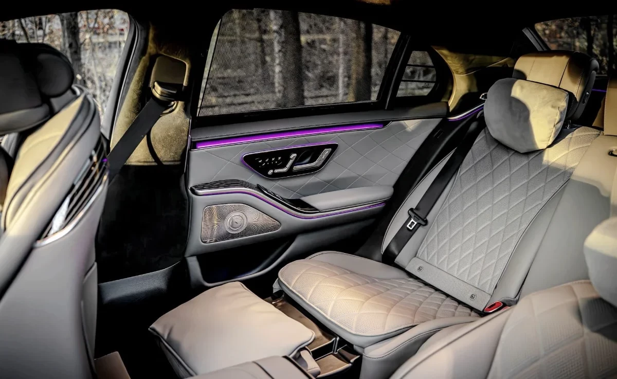 Mercedes-Benz Mercedes S class 2025 - Photo 2