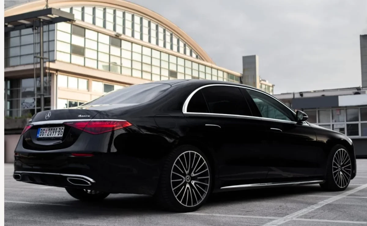Mercedes-Benz Mercedes S class 2025 - Photo 2