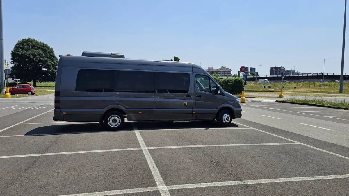 Mercedes-Benz Mercedes Sprinter 2025