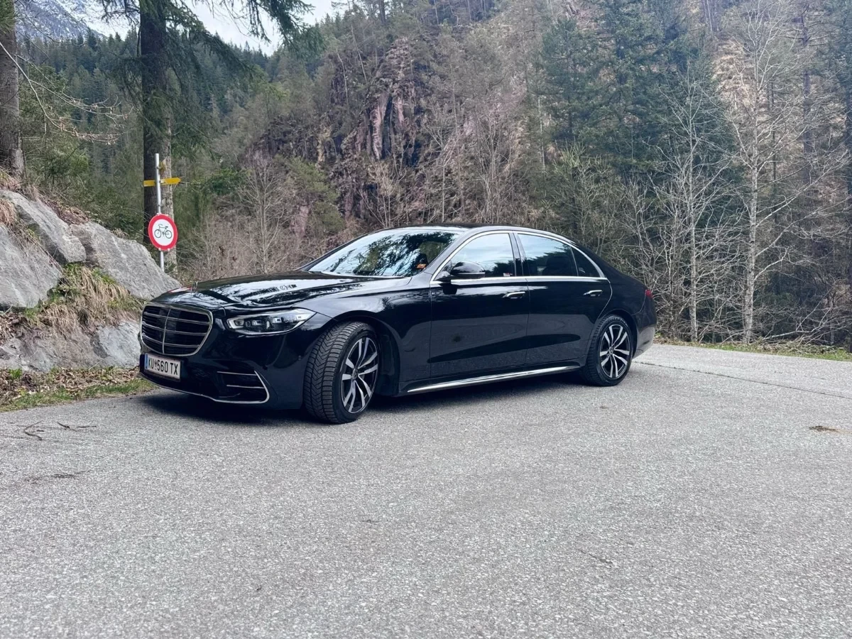 Mercedes-Benz S Class 2025