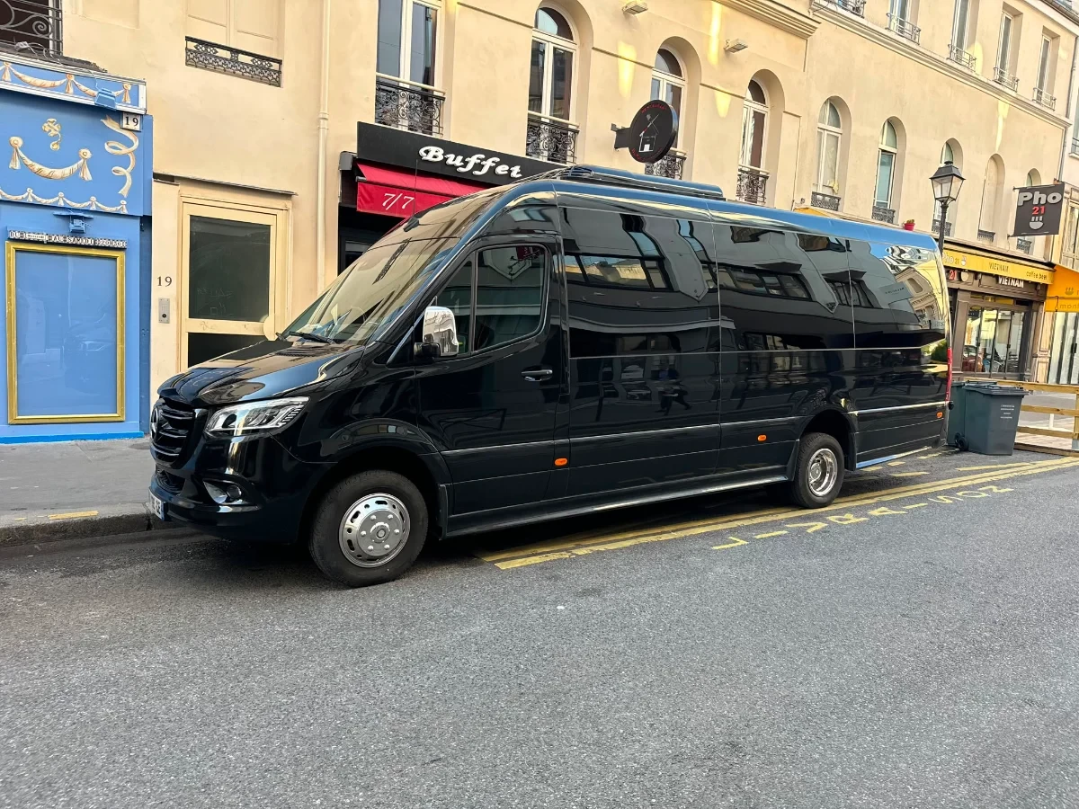 Mercedes-Benz Sprinter 2025