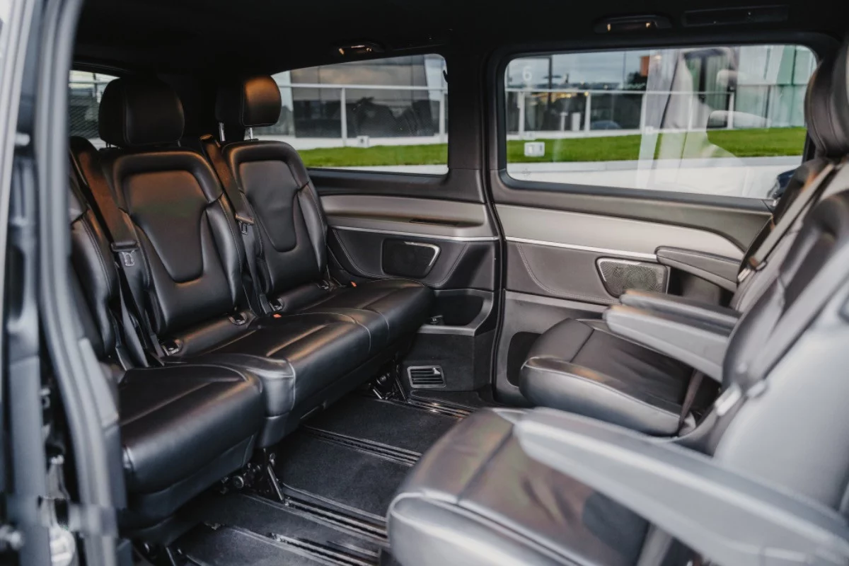 Mercedes-Benz V Class 2018 - Photo 2