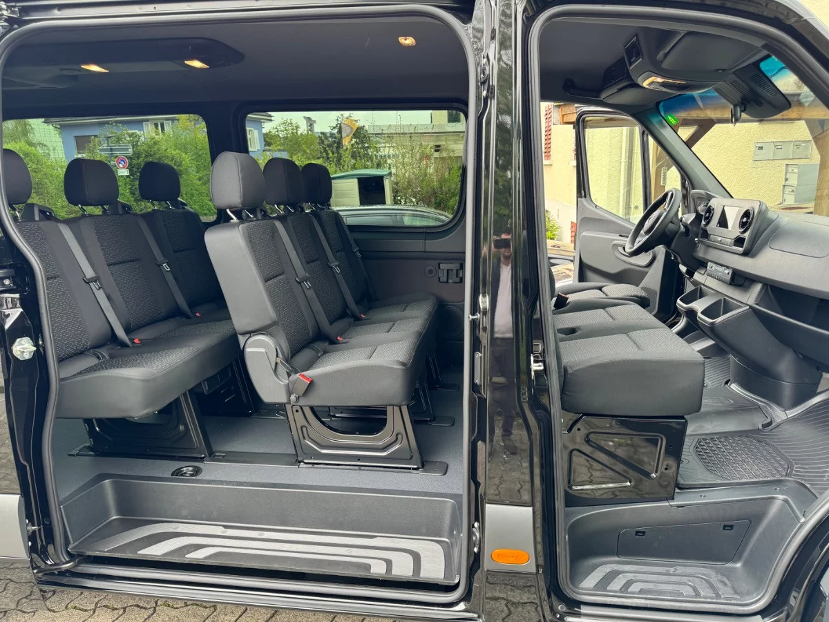 Mercedes-Benz Sprinter 2024 - Photo 3