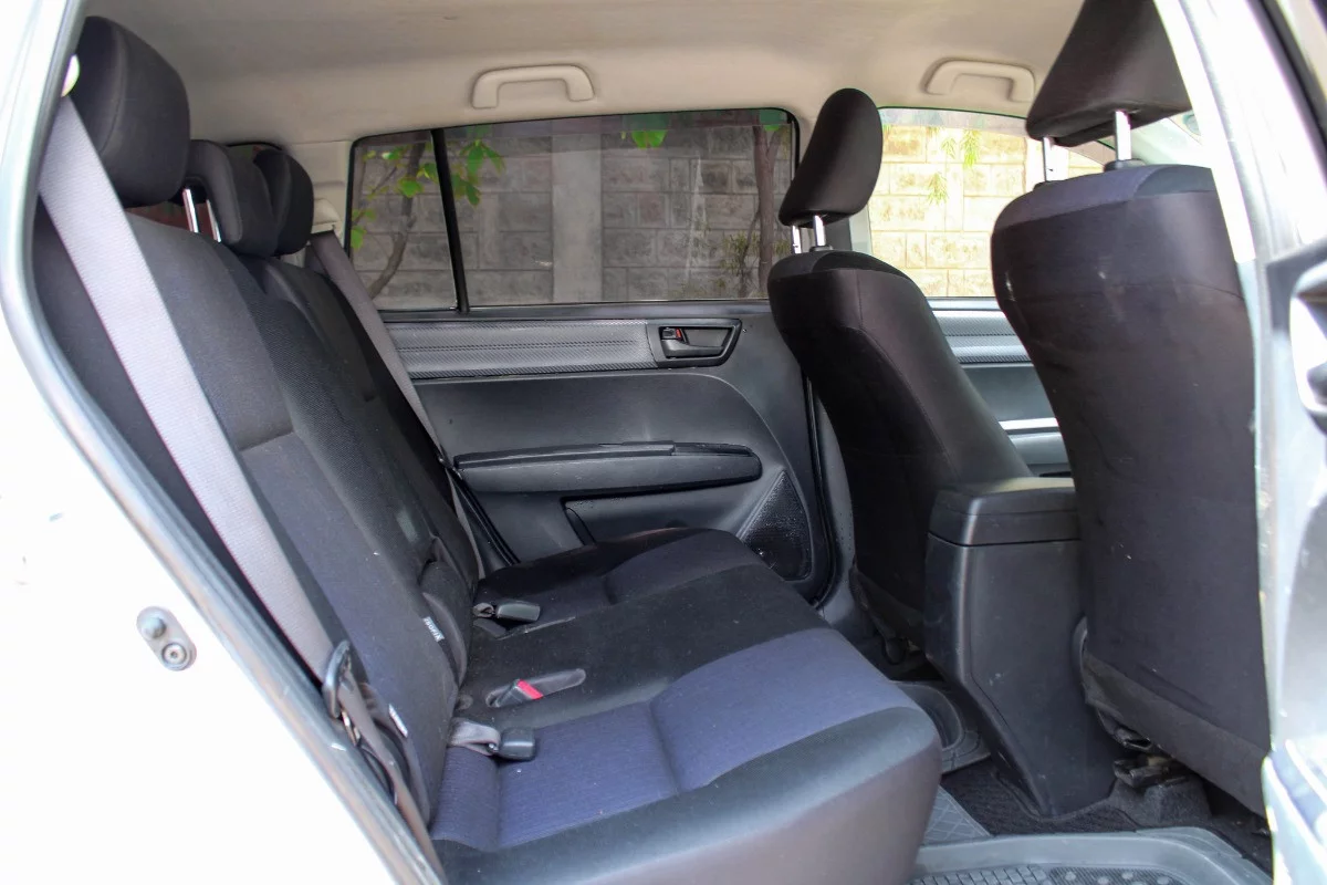 Toyota Fielder 2018 - Photo 4