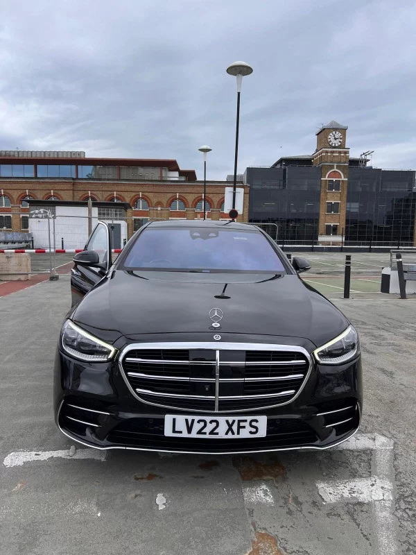 Mercedes-Benz S Class - S220 2023