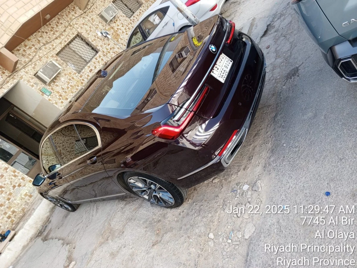 BMW 7 Series 2023