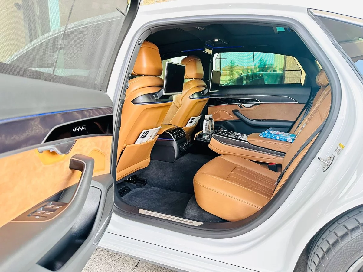 Audi A8 2022