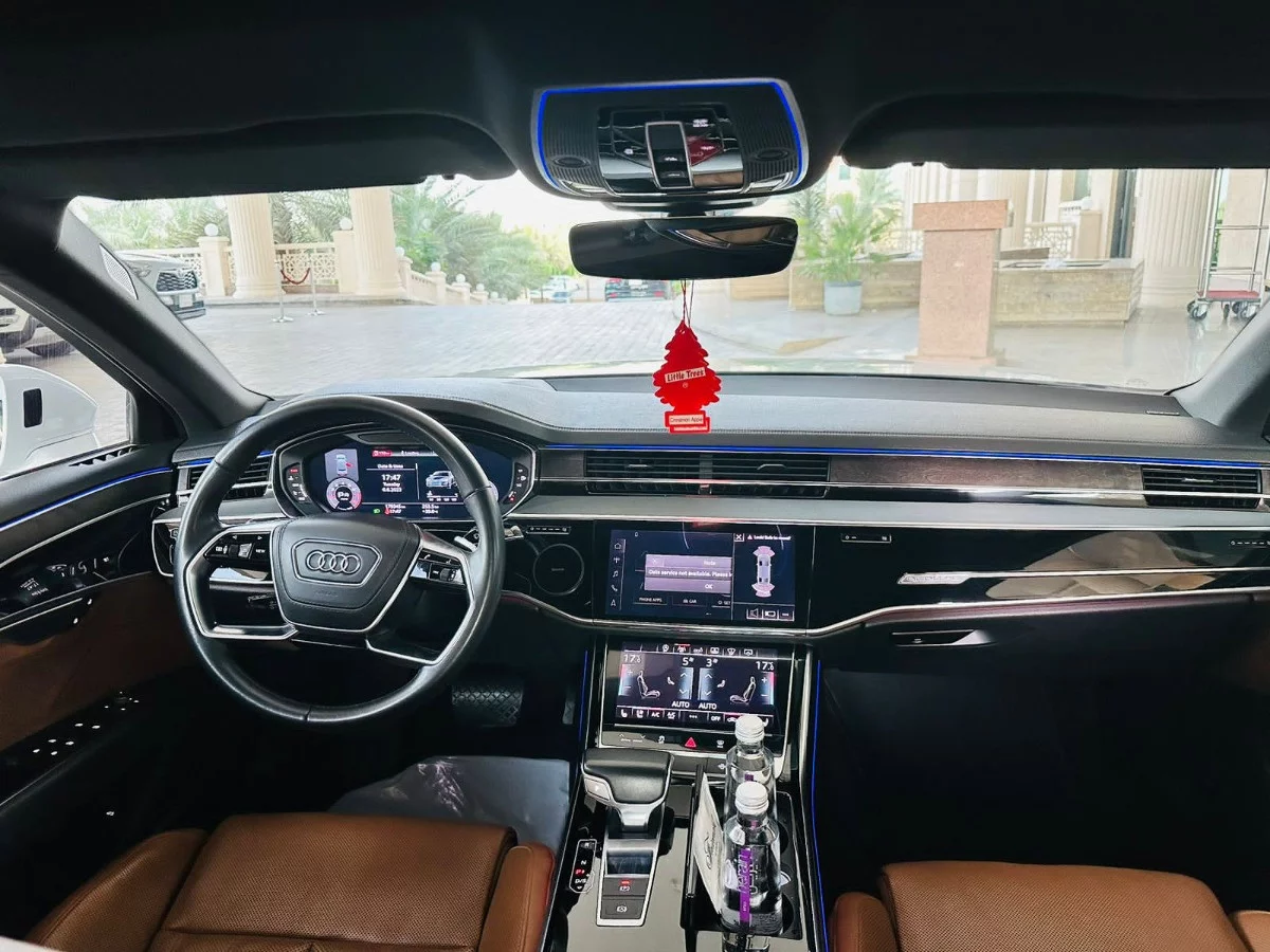 Audi A8 2022 - Photo 2