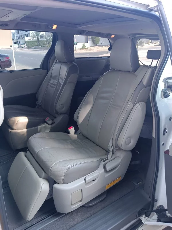 Toyota sieena 2014 - Photo 4