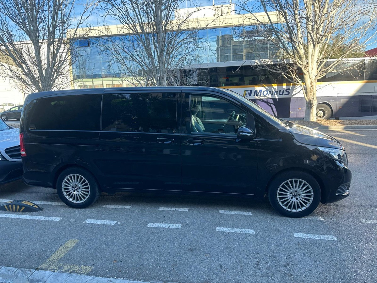 Mercedes-Benz V Class 2019 - Photo 4