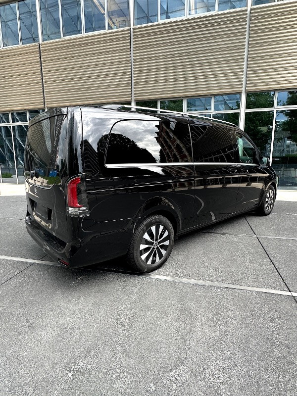 Mercedes-Benz Class V 2025 - Photo 3