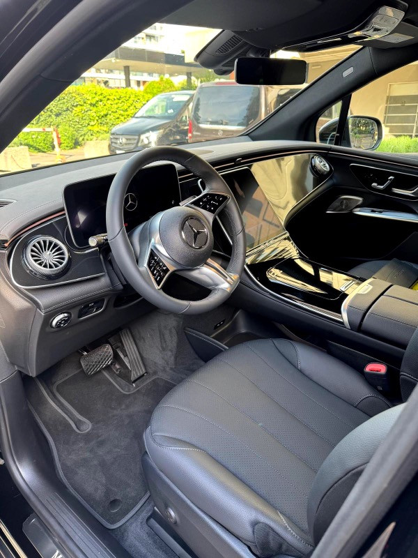 Mercedes-Benz EQE 2025 - Photo 2