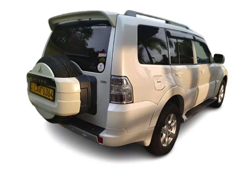 Mitsubishi Montero 2020 - Photo 2