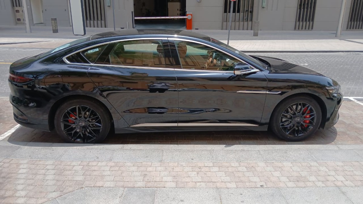 BYD  HAN 2025 - Photo 2