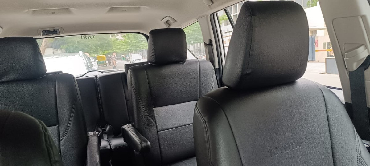 Toyota Innova 2023 - Photo 2