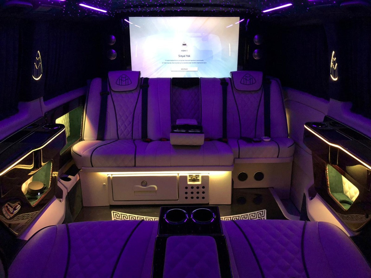 Mercedes-Benz Vito Tourer W447 2021 - Photo 2