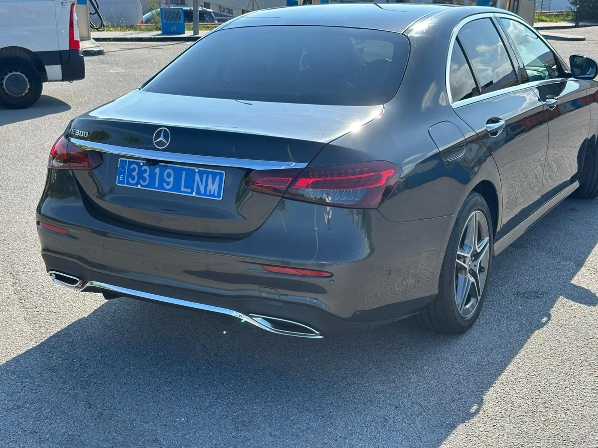 Mercedes-Benz classe E 2021 - Photo 2