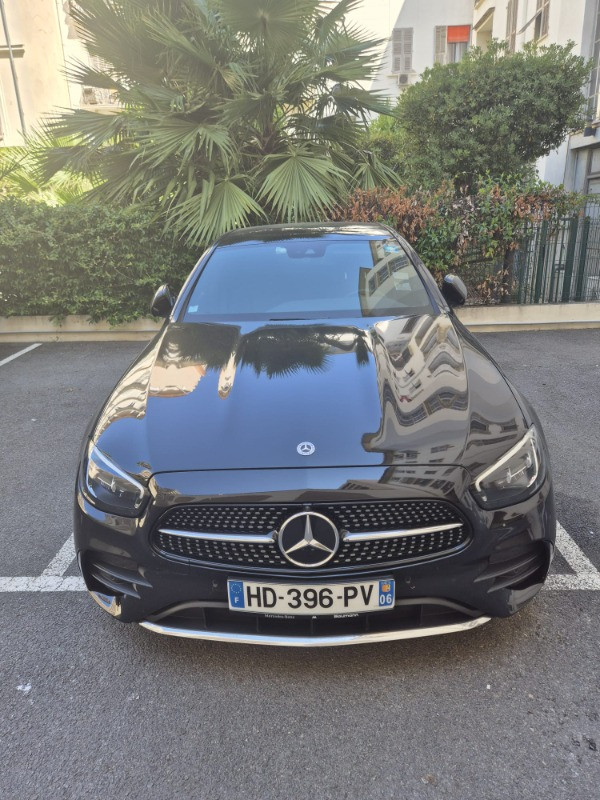 Mercedes-Benz E Class 2023 - Photo 2