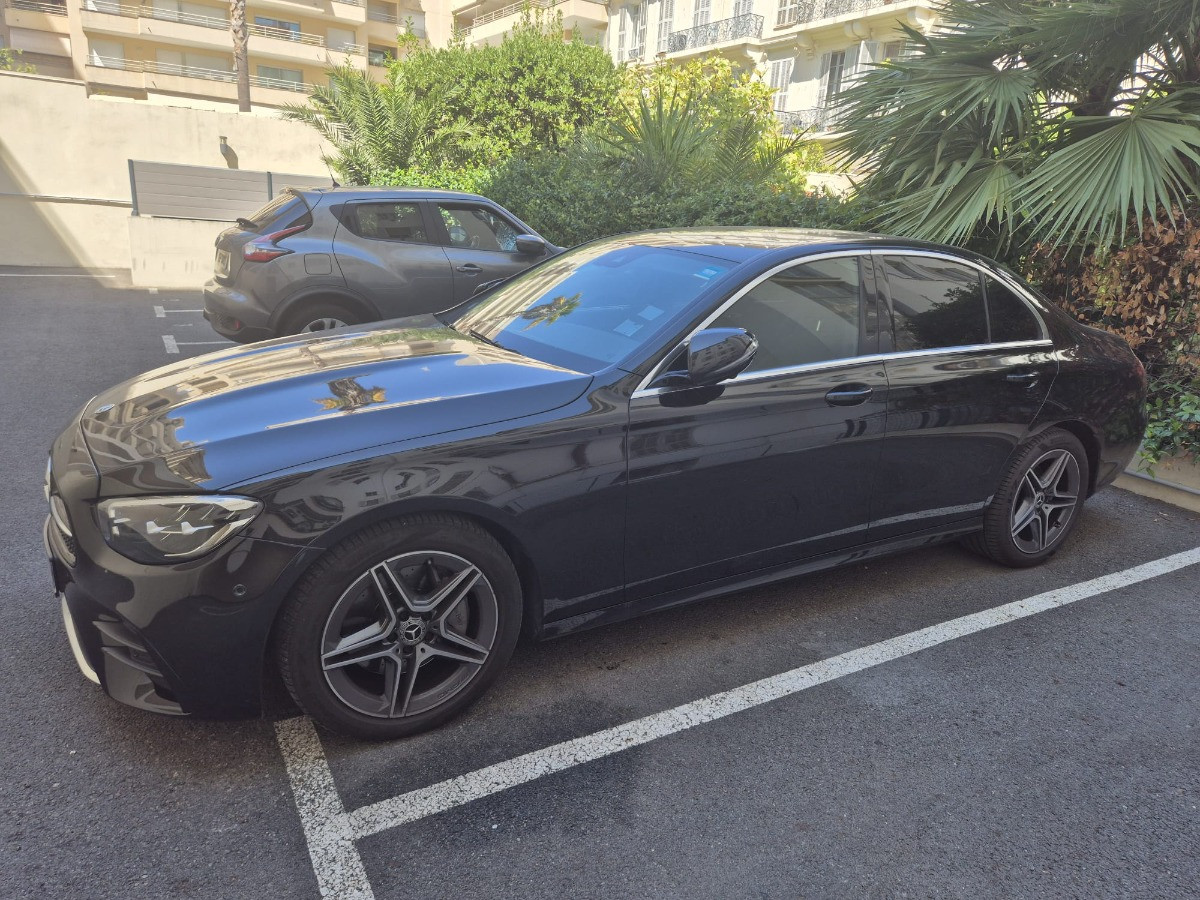 Mercedes-Benz E Class 2023 - Photo 3