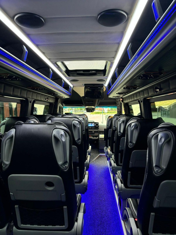 Mercedes-Benz Mercedes Sprinter 2024 - Photo 3