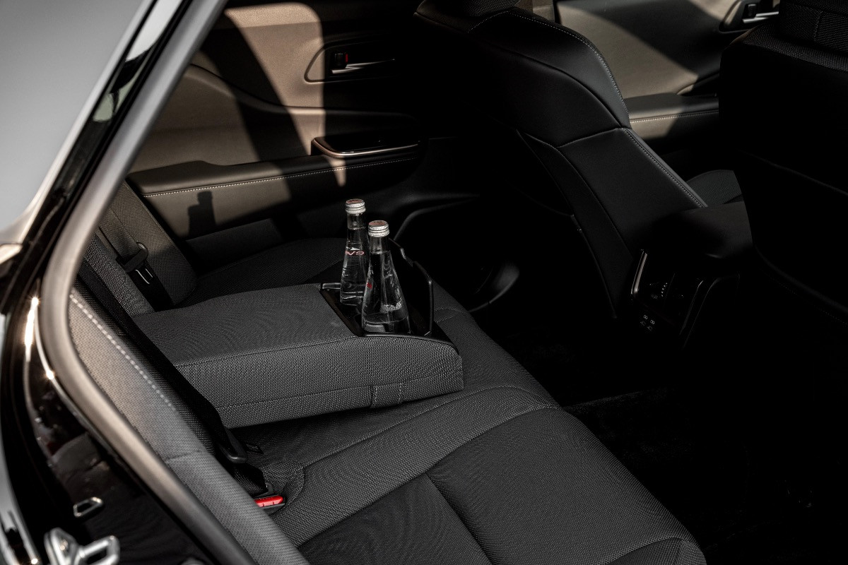 Toyota Crown 2024 - Photo 2