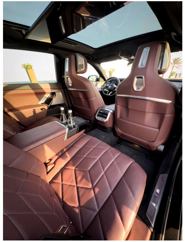 BMW 7 Series 740i 2023 - Photo 2