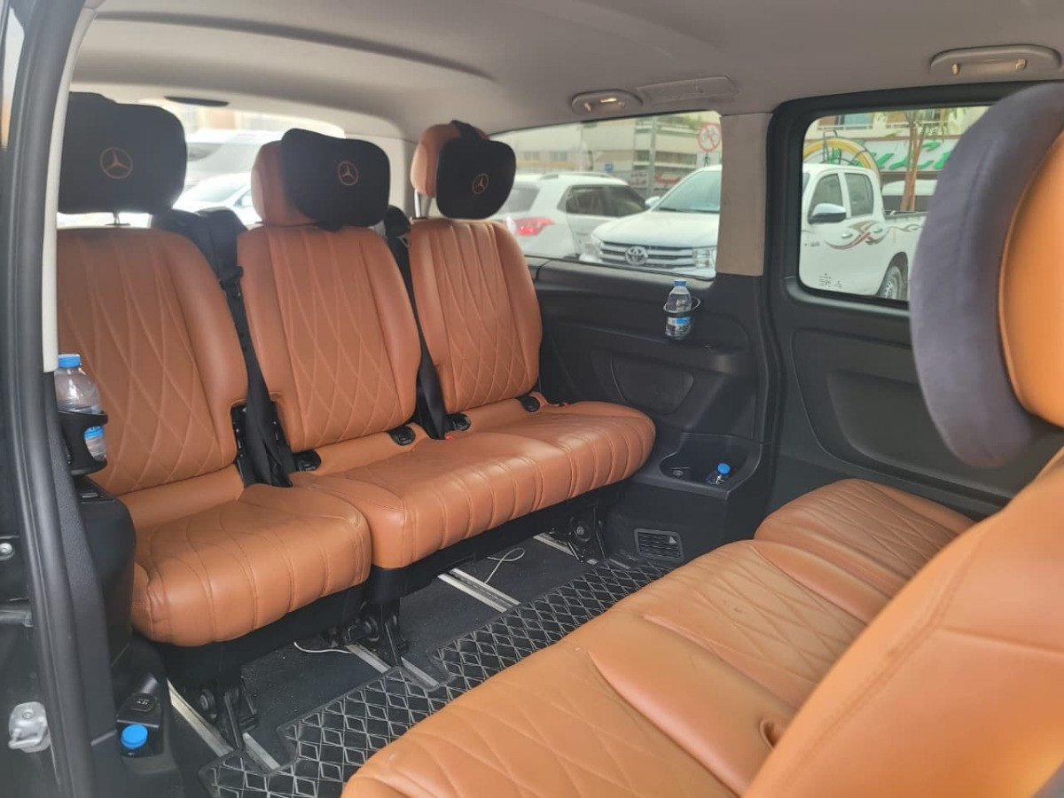 Mercedes-Benz classe V 250 2022 - Photo 3